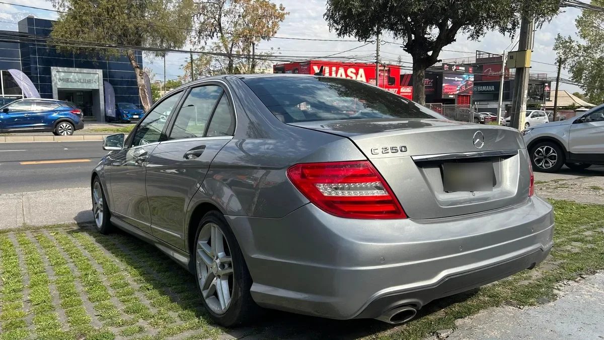 Mercedes Benz C250 Avantgarde año 2014