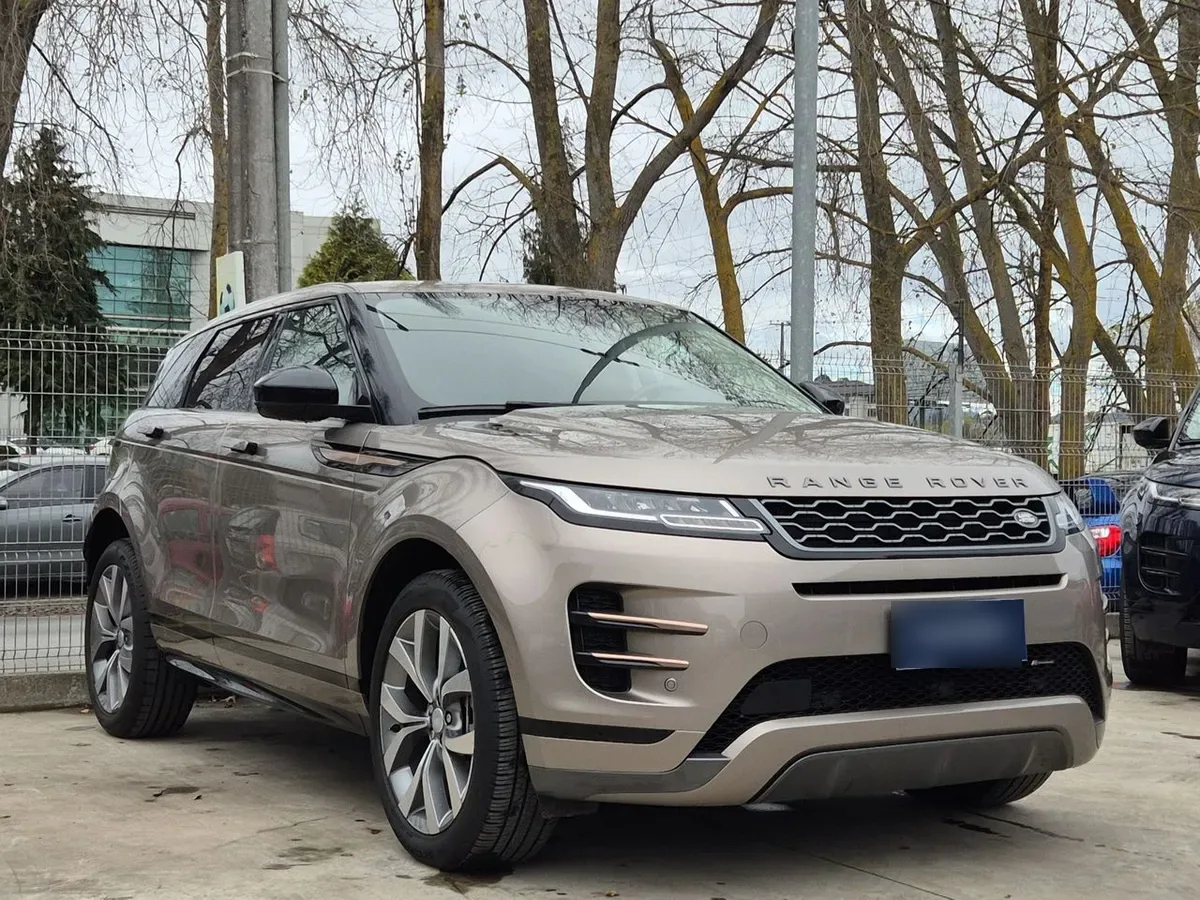 Land Rover Evoque 2.0i R-Dynamic S año 2024