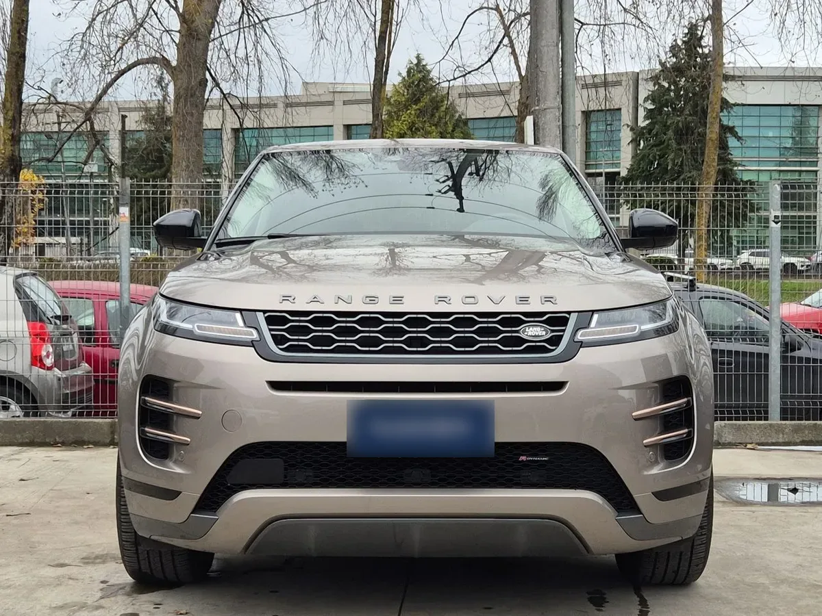 Land Rover Evoque 2.0i R-Dynamic S año 2024