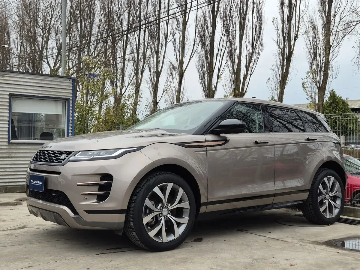 Land Rover Evoque 2.0i R-Dynamic S año 2024