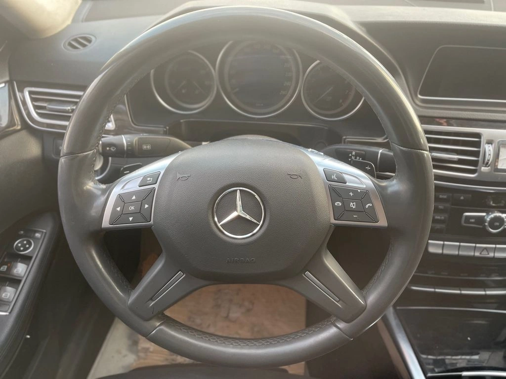 MERCEDES-BENZ 200 2.0 Aut año 2014