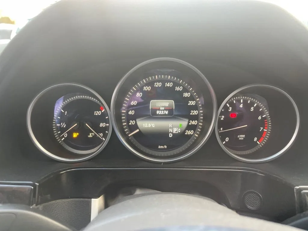MERCEDES-BENZ 200 2.0 Aut año 2014