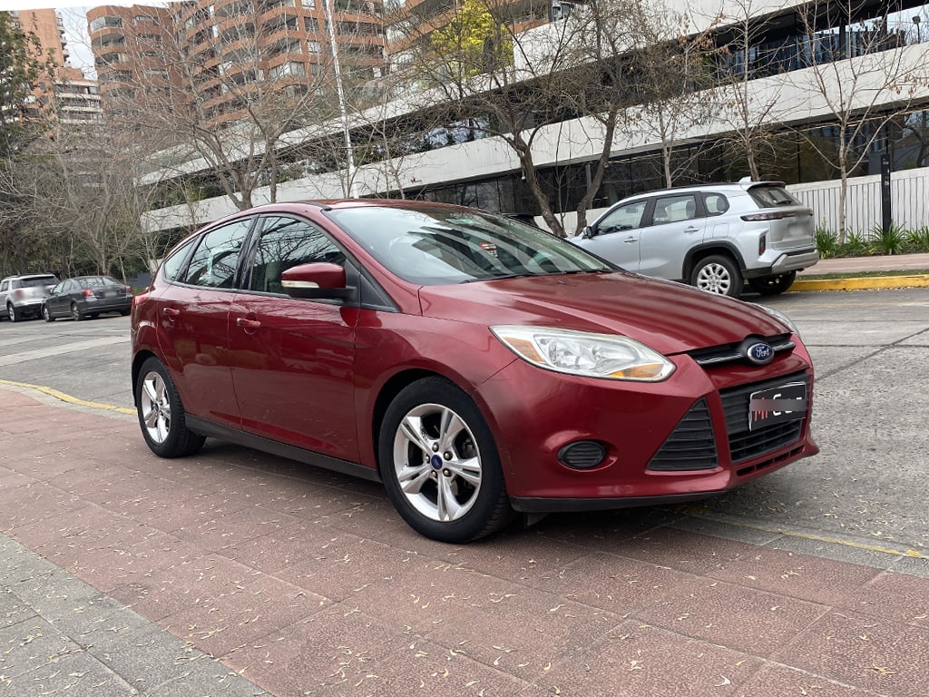 FORD FOCUS Se año 2014
