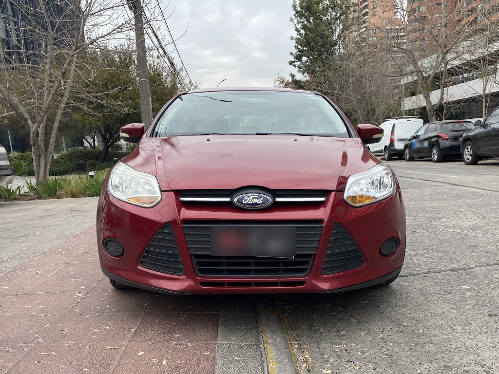 FORD FOCUS Se año 2014