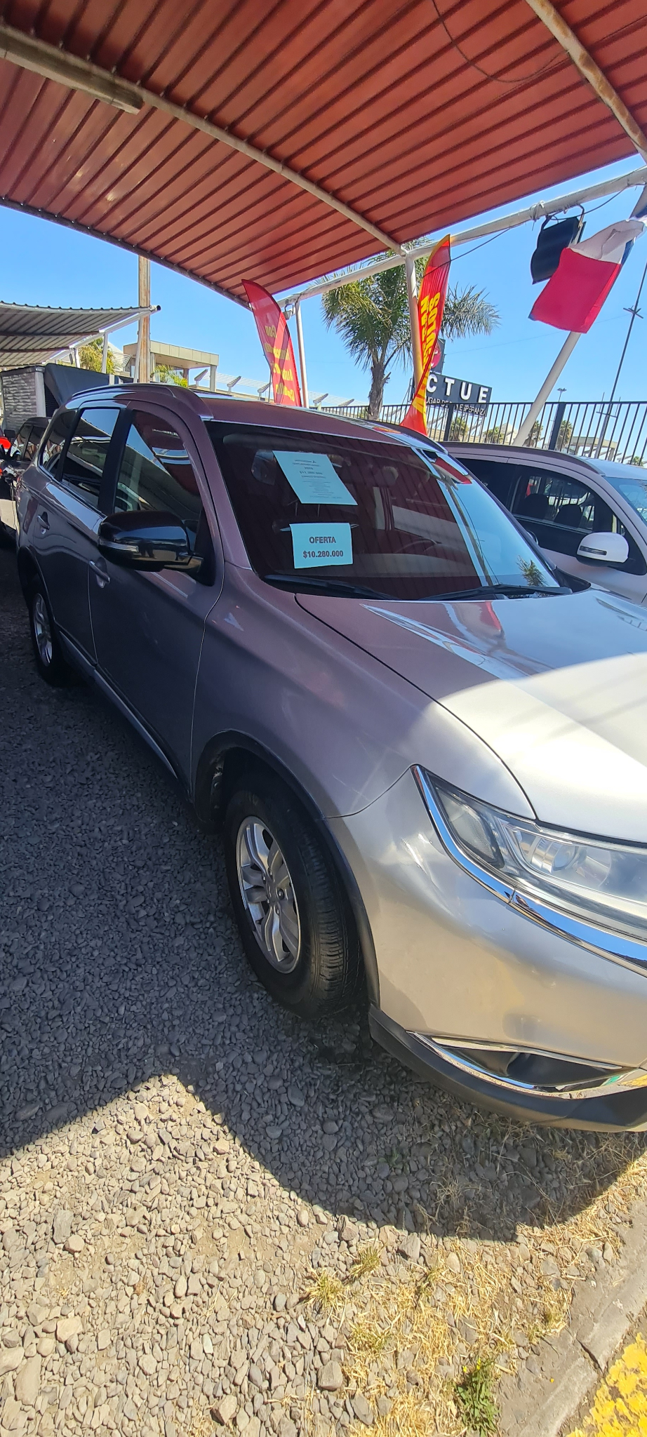 MITSUBISHI OUTLANDER 2.0 4x2 At año 2019