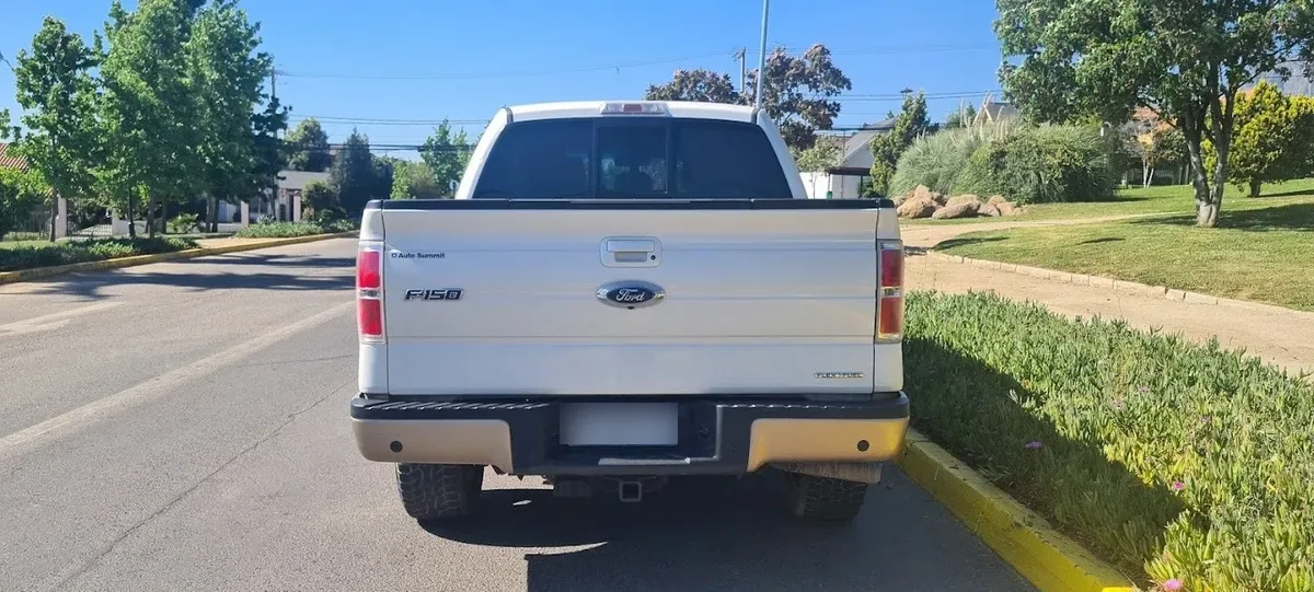 FORD F-150 5.0 Supercrew Lariat At 4x4 año 2013