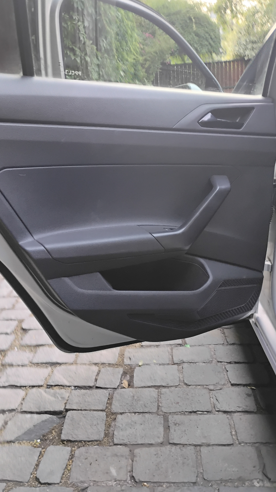 VOLKSWAGEN VIRTUS 1.6 Trendline Mt año 2021