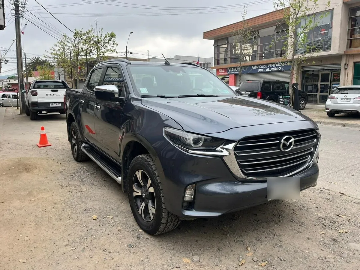 MAZDA BT-50 2.2 Dc Sdx High Mt 4x4 Diesel año 2022