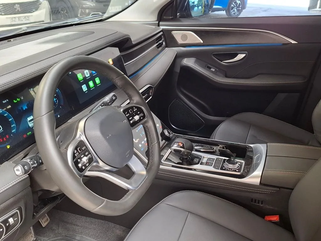 JETOUR X90 PLUS 2.0 4x2 Dct At 5p año 2024