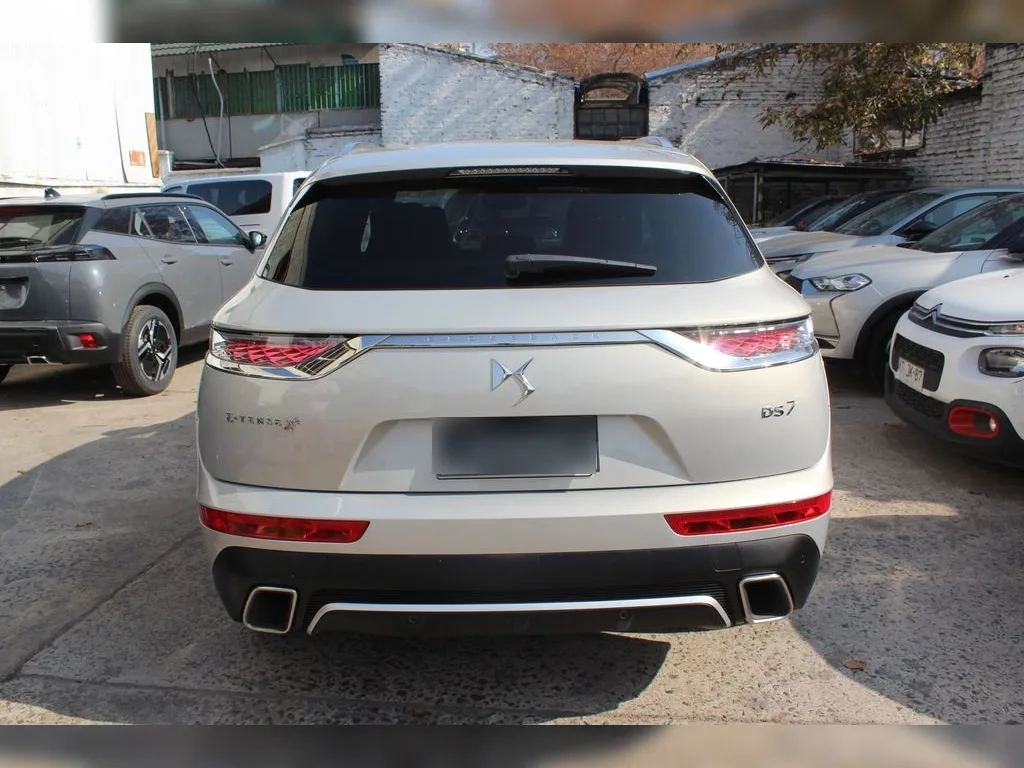 DS Automobiles Ds 7 At año 2023