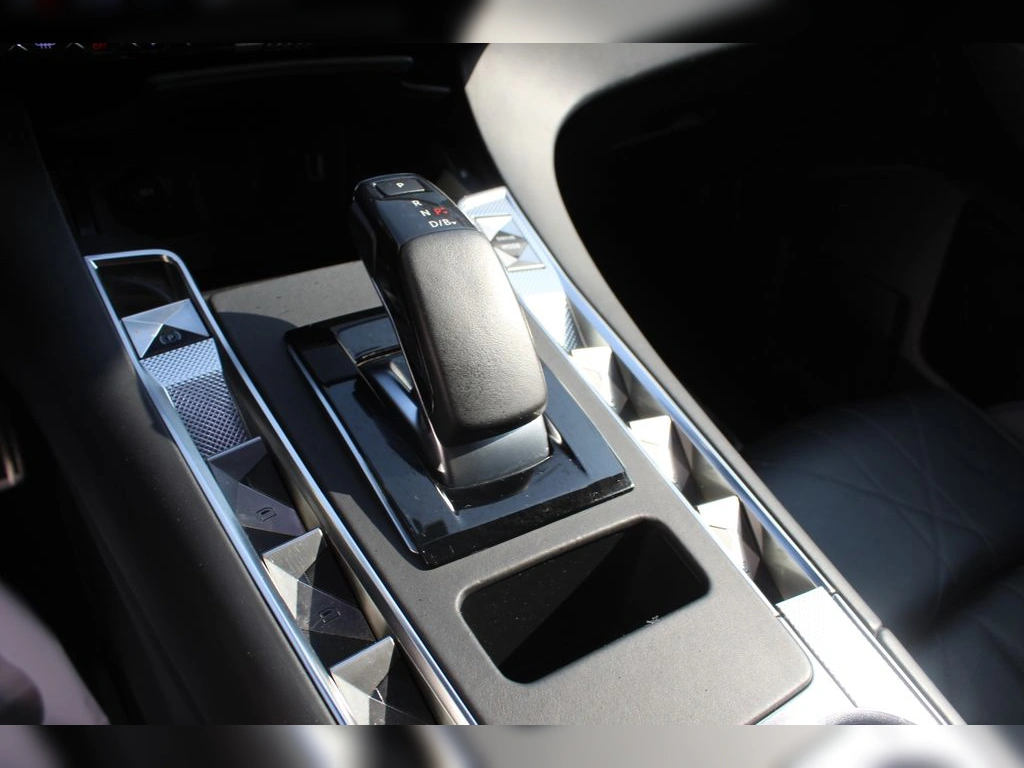 DS Automobiles Ds 7 At año 2023