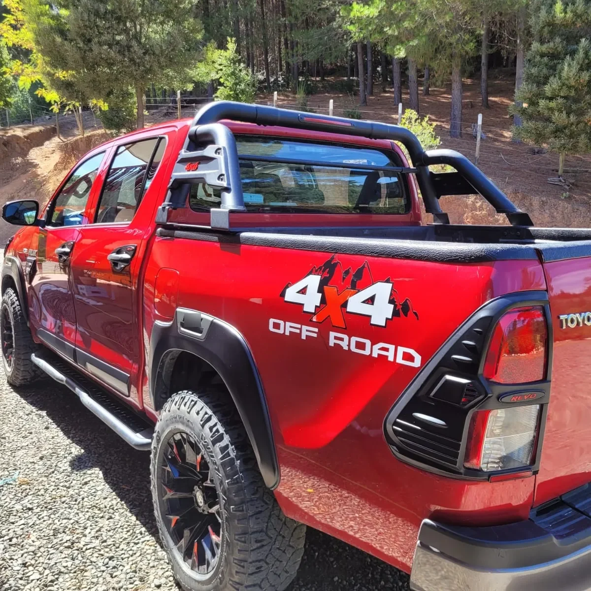 Toyota Hilux 2.4 4×4 Mt Sr Diesel año 2018