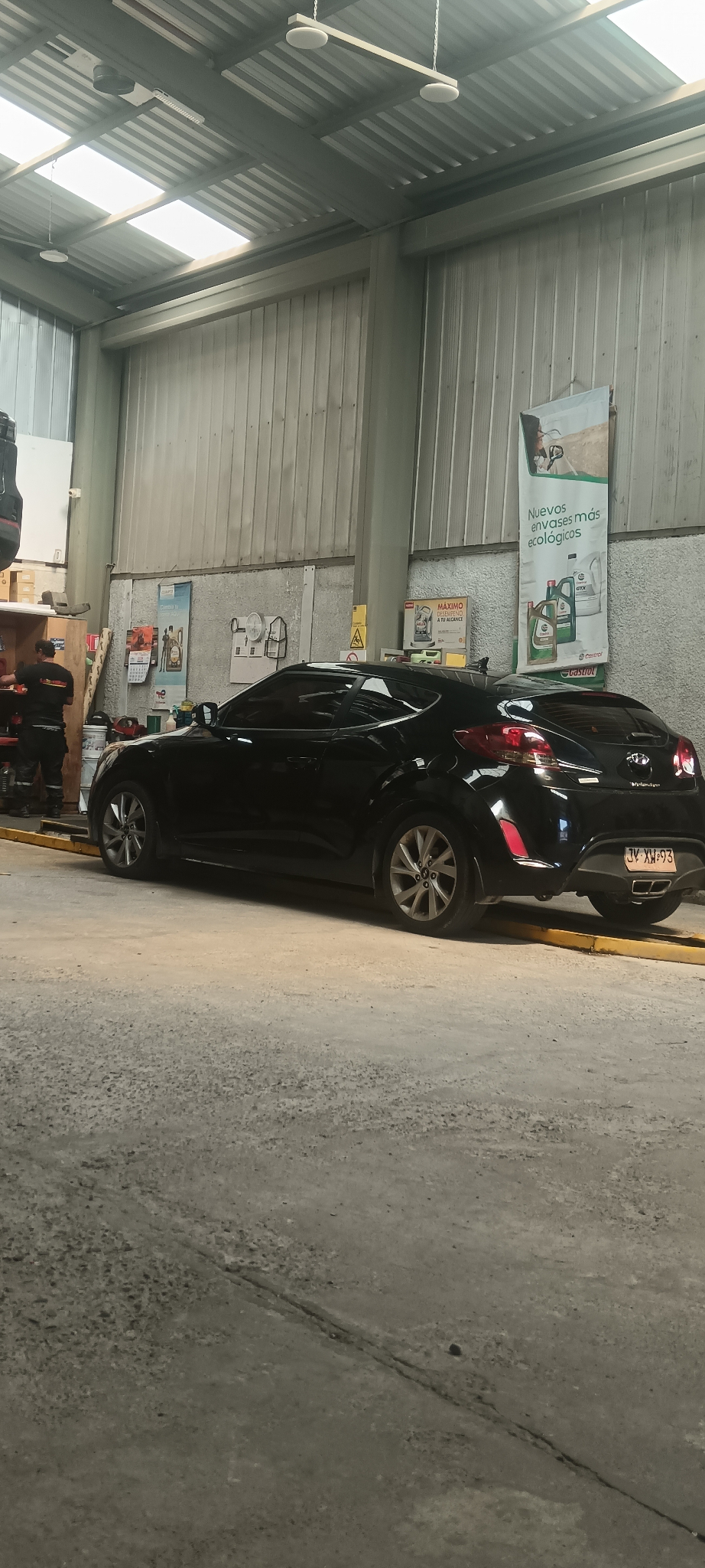 HYUNDAI VELOSTER 1.6 Fs 4dr Gls Mt año 2017