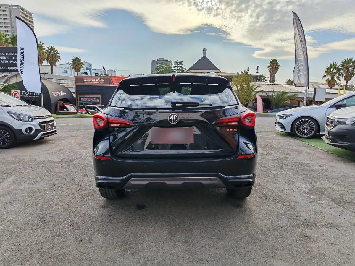 Mg One 1.5 Dlx At año 2023