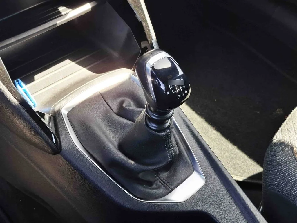 Peugeot 2008 Style año 2025