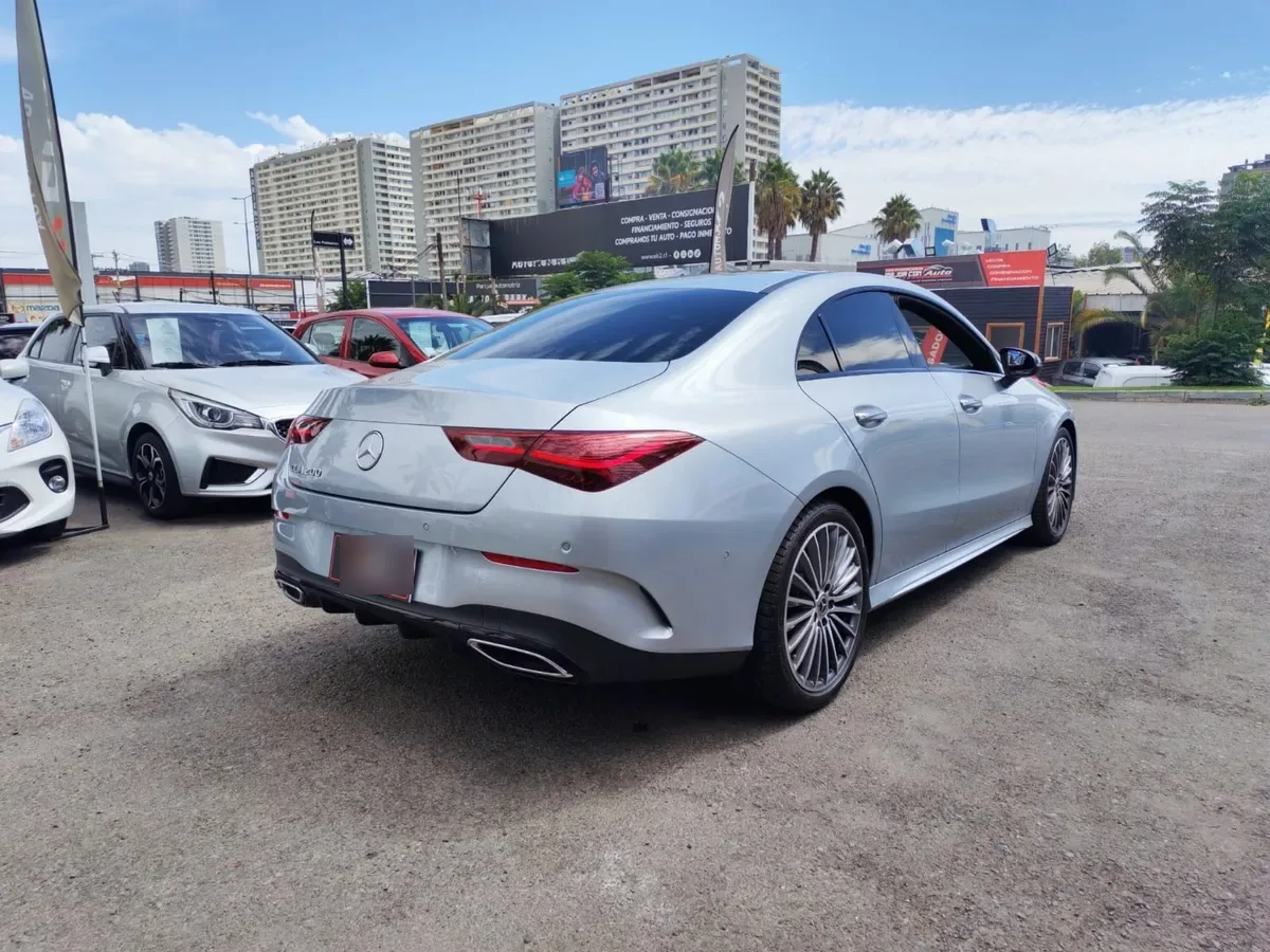 Mercedes Benz Cla200 1.3 Amg Fl At año 2025
