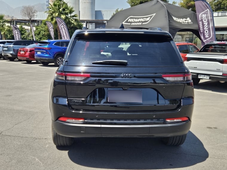 Jeep Grand Cherokee 3.6 Altitude 4x4 At año 2024