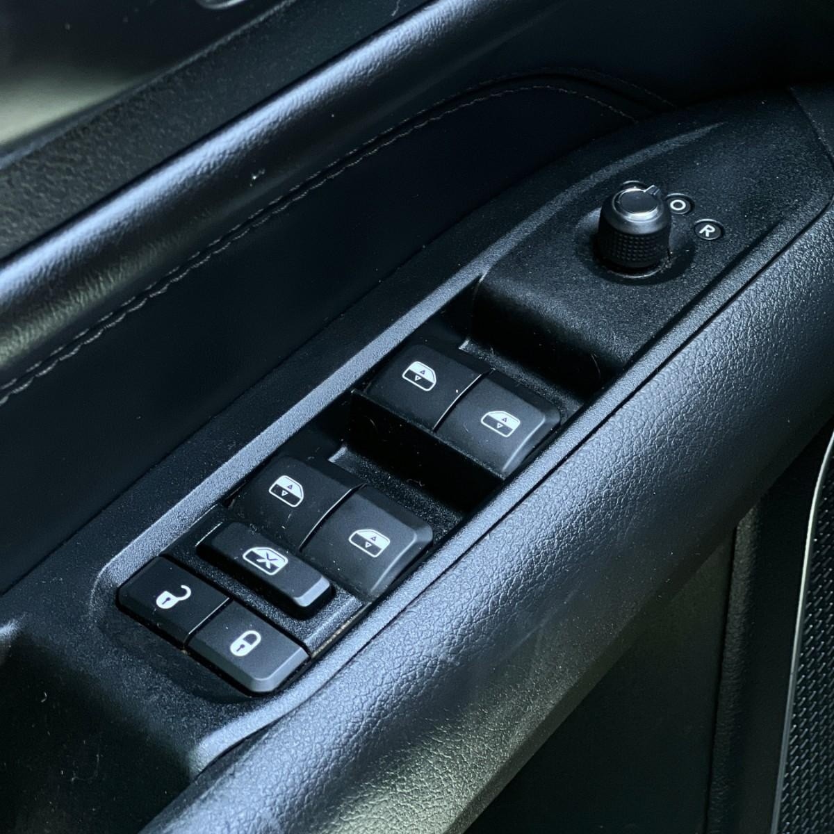 JEEP COMPASS 1.4 Sport At año 2022