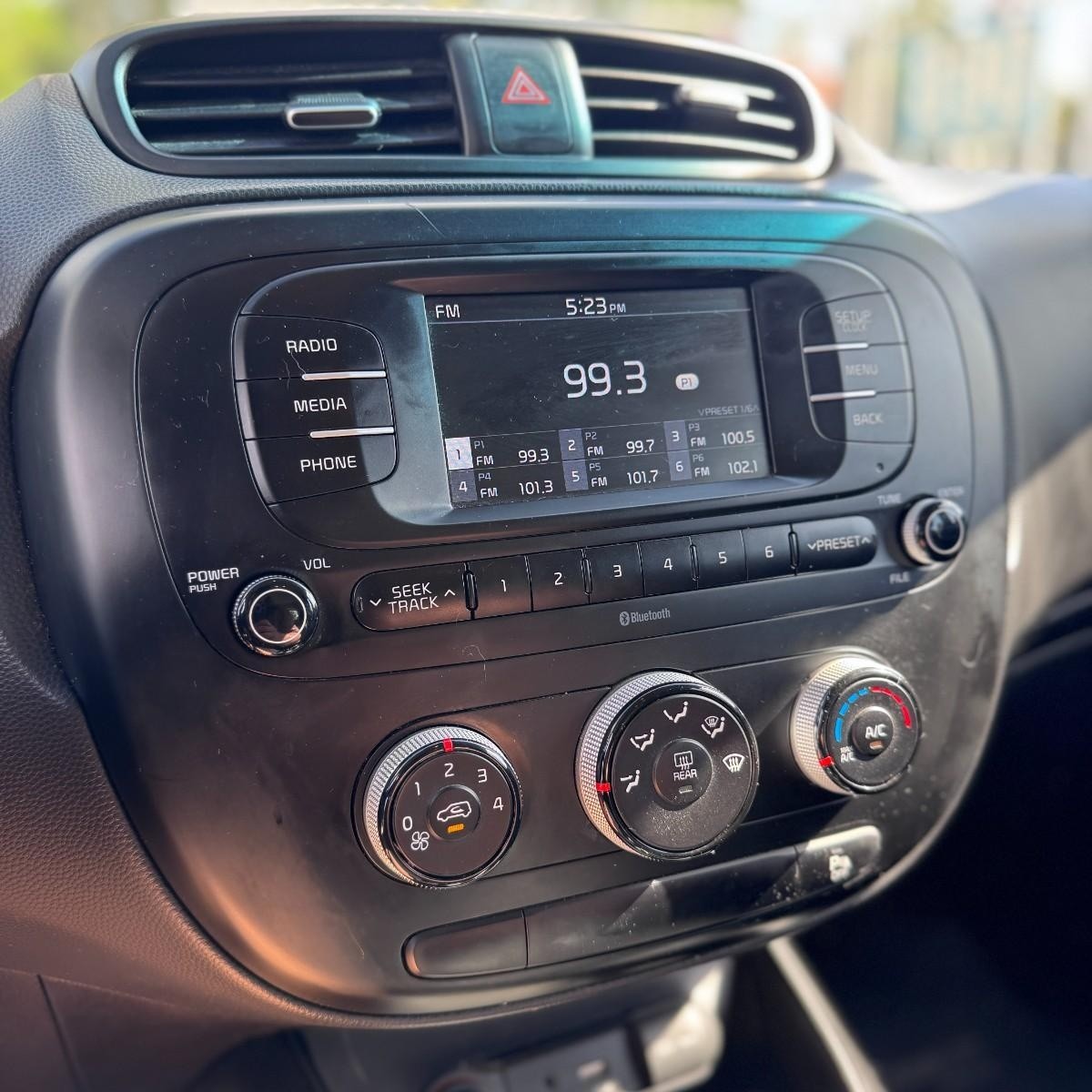 KIA MOTORS SOUL 1.6 Ex 6 Mt Bt año 2017
