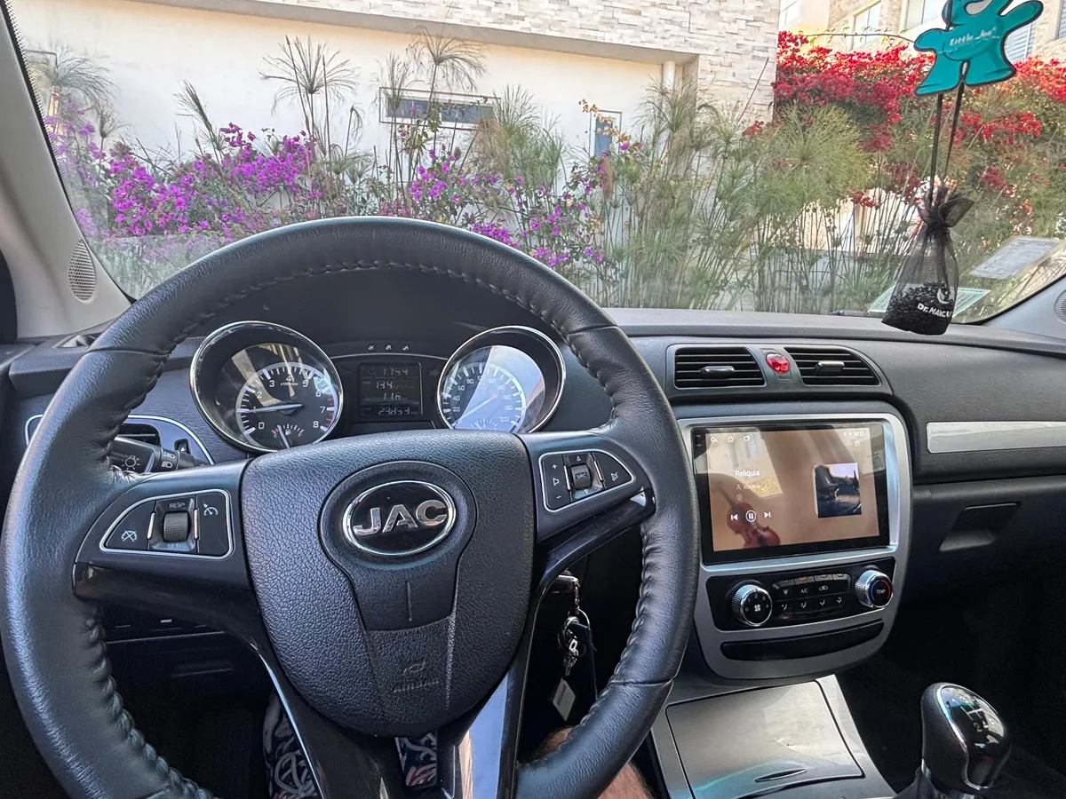 Jac T6 2.0 Comfort Mt año 2022