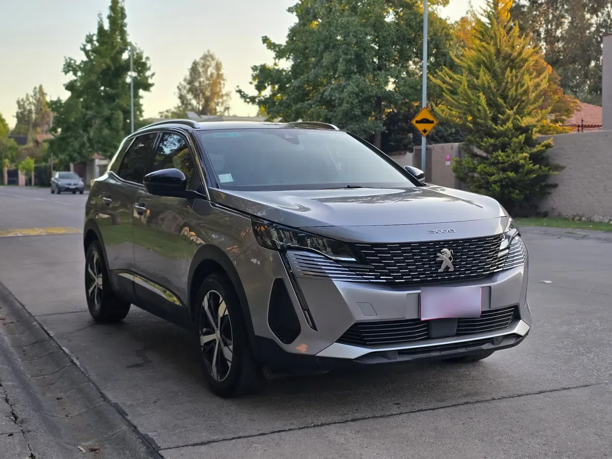 PEUGEOT 3008 1.5 Active Bluehdi 130 Mt Diesel año 2023