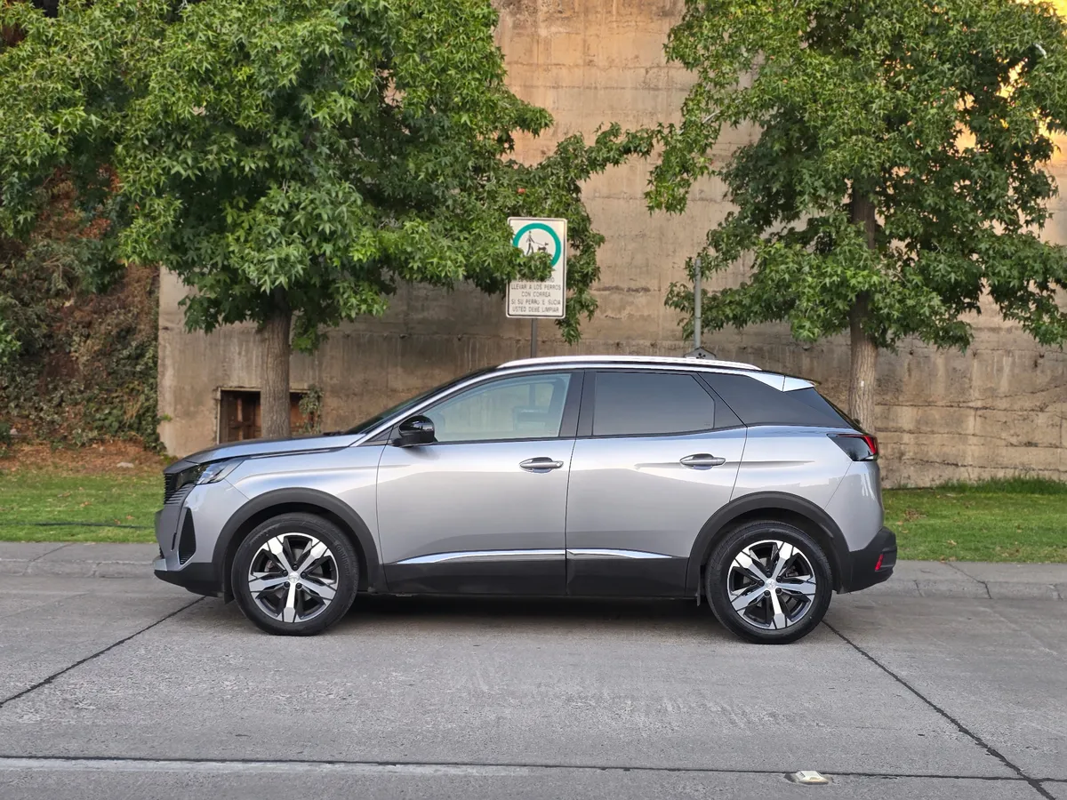 PEUGEOT 3008 1.5 Active Bluehdi 130 Mt Diesel año 2023