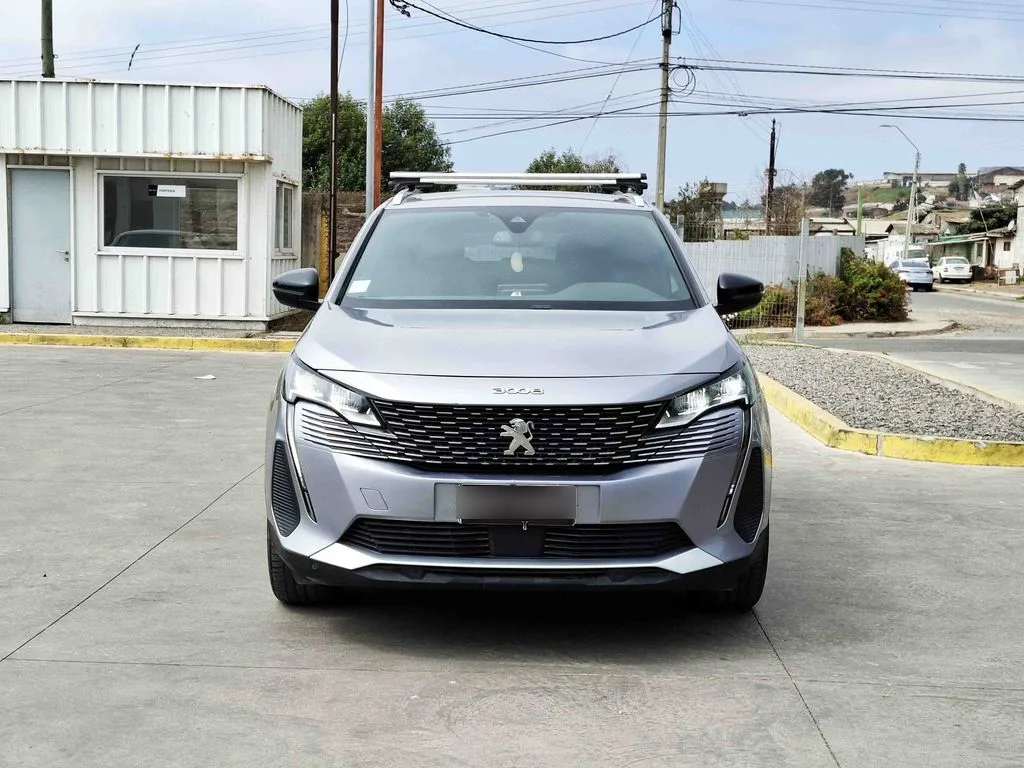 Peugeot 3008 1.2 año 2023