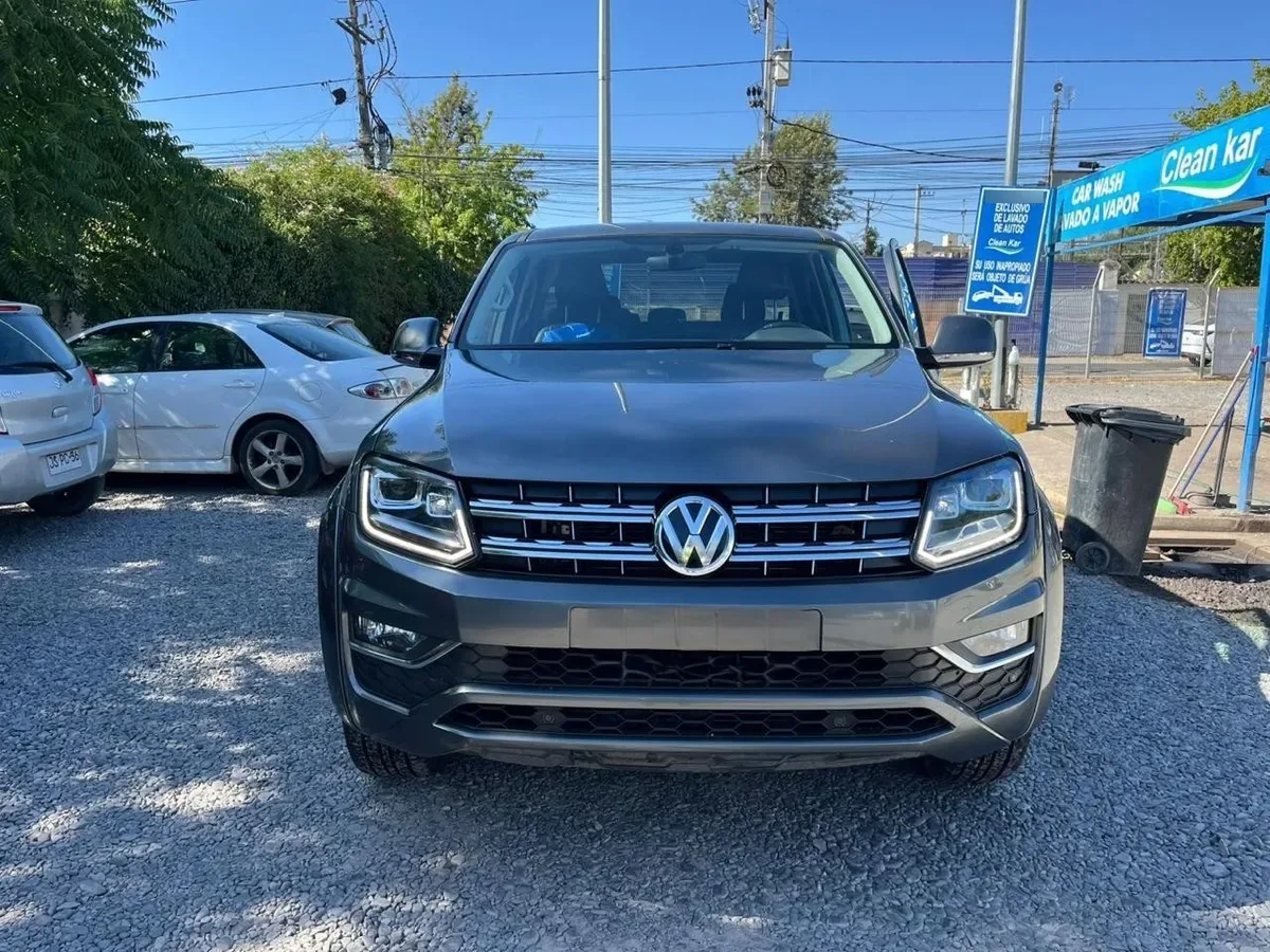 VOLKSWAGEN AMAROK 2.0 Trendline Mt 4x4 Diesel año 2022