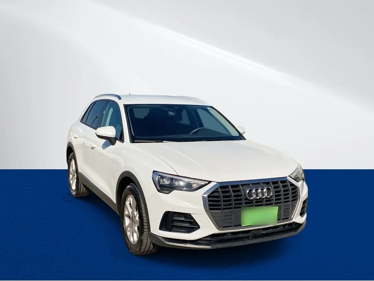 Audi Q3 1.4 35 Tfsi Sportback 4x2 S-Tronic At 5p año 2024