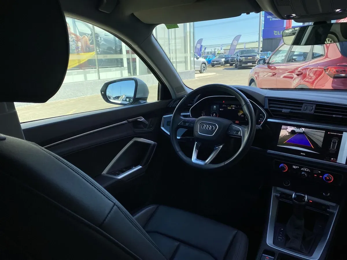 Audi Q3 1.4 35 Tfsi Sportback 4x2 S-Tronic At 5p año 2024