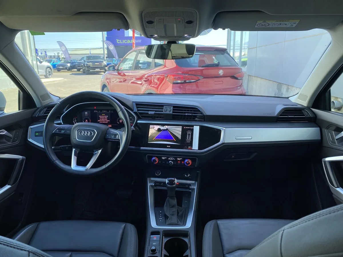 Audi Q3 1.4 35 Tfsi Sportback 4x2 S-Tronic At 5p año 2024