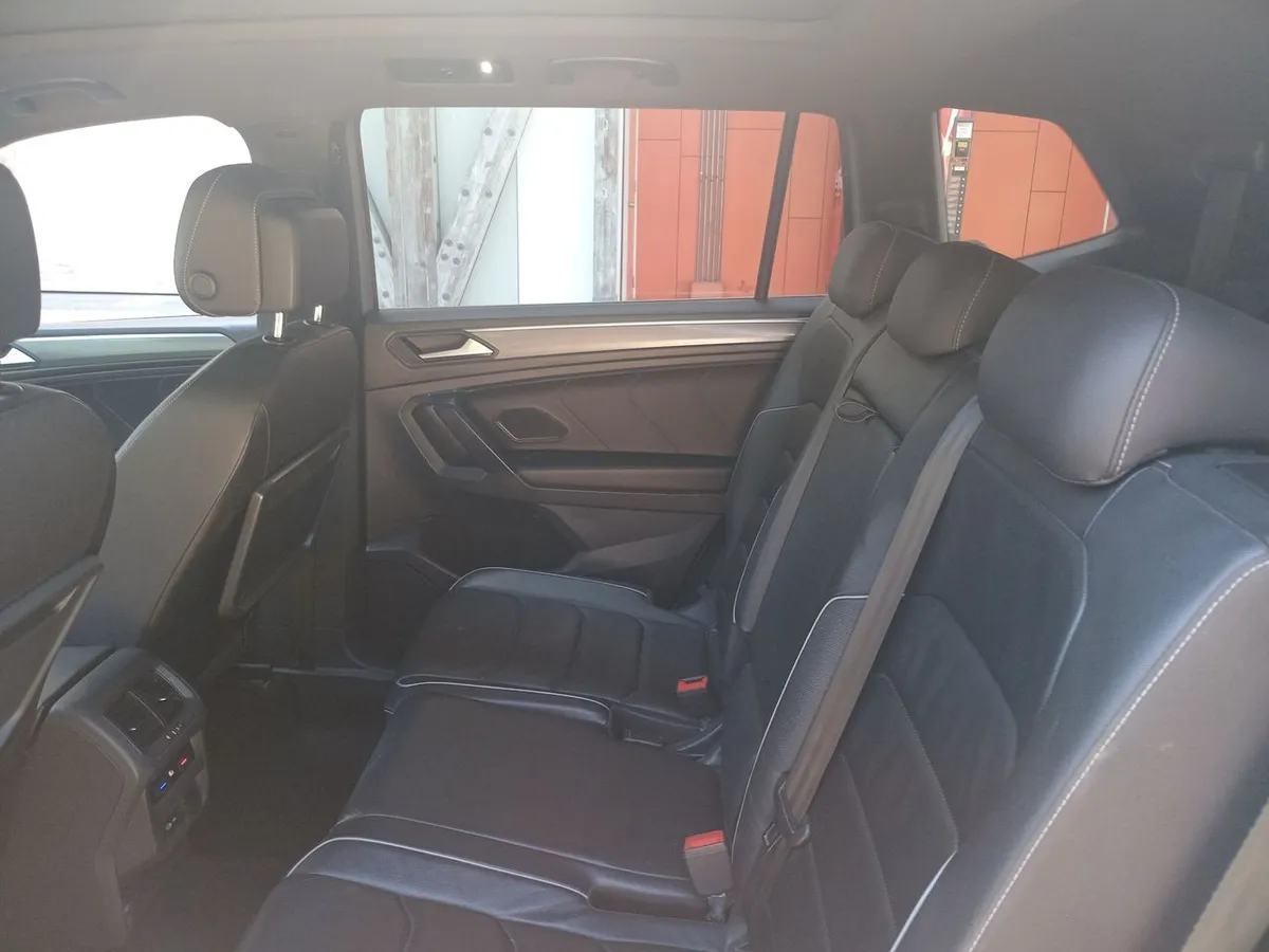 Volkswagen Tiguan 2.0 Tsi R-Line 4motion 220hp 3row At 5p año 2021