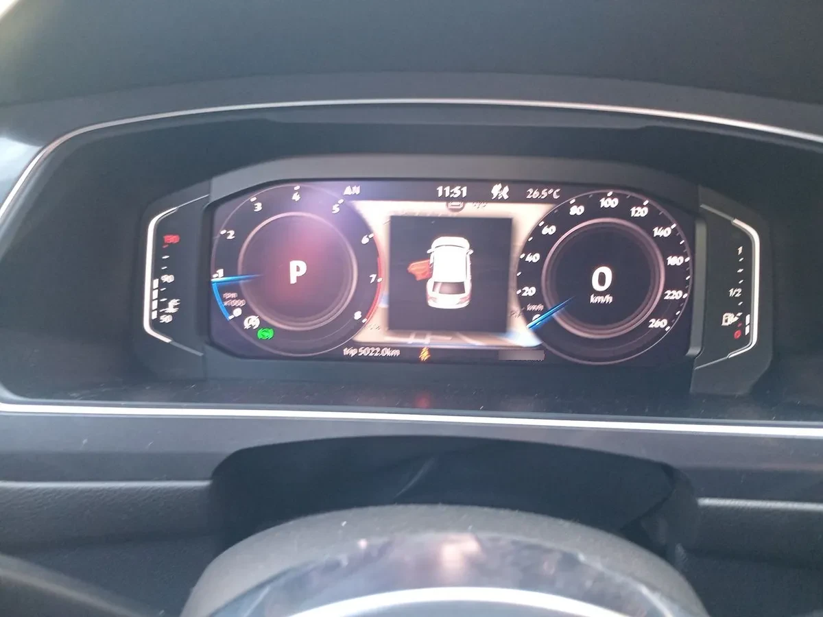 Volkswagen Tiguan 2.0 Tsi R-Line 4motion 220hp 3row At 5p año 2021