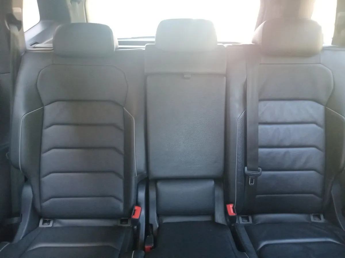 Volkswagen Tiguan 2.0 Tsi R-Line 4motion 220hp 3row At 5p año 2021