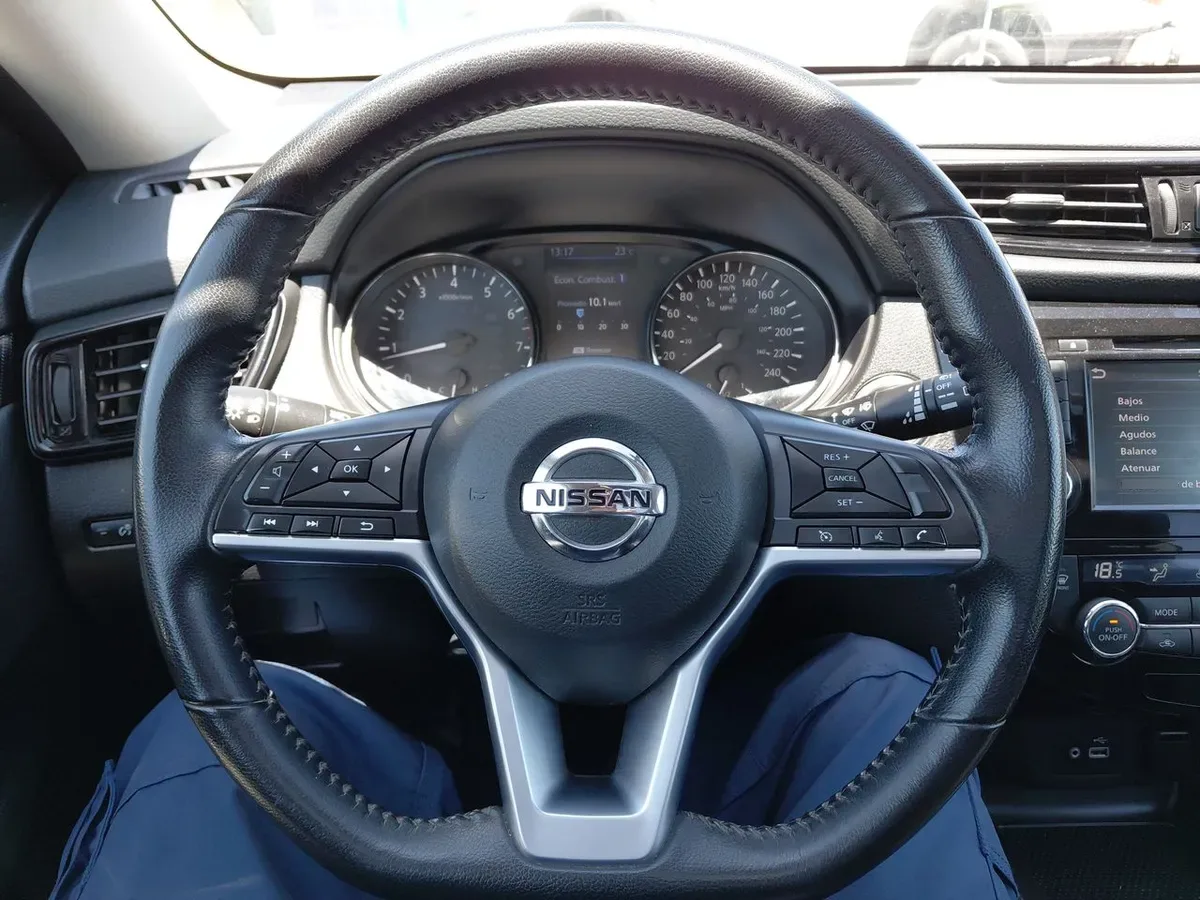 Nissan X-Trail 2.5 Advance Mc 4x2 Cvt At 5p año 2023