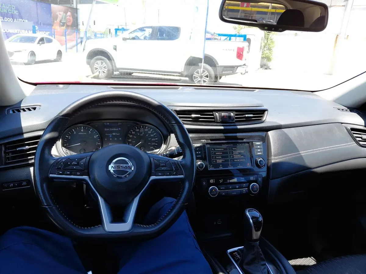 Nissan X-Trail 2.5 Advance Mc 4x2 Cvt At 5p año 2023