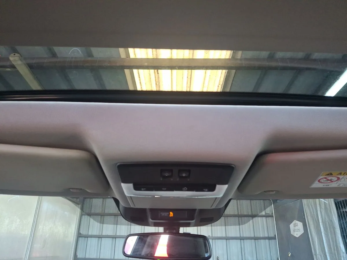 Nissan X-Trail 1.5 E-Power Exclusive Hybrid 4x4 Cvt At 5p año 2024
