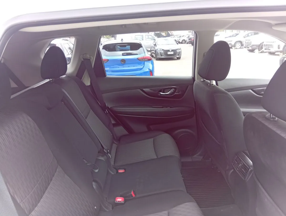 Nissan X-Trail New X-Trail Advance 2.5 Cvt año 2023