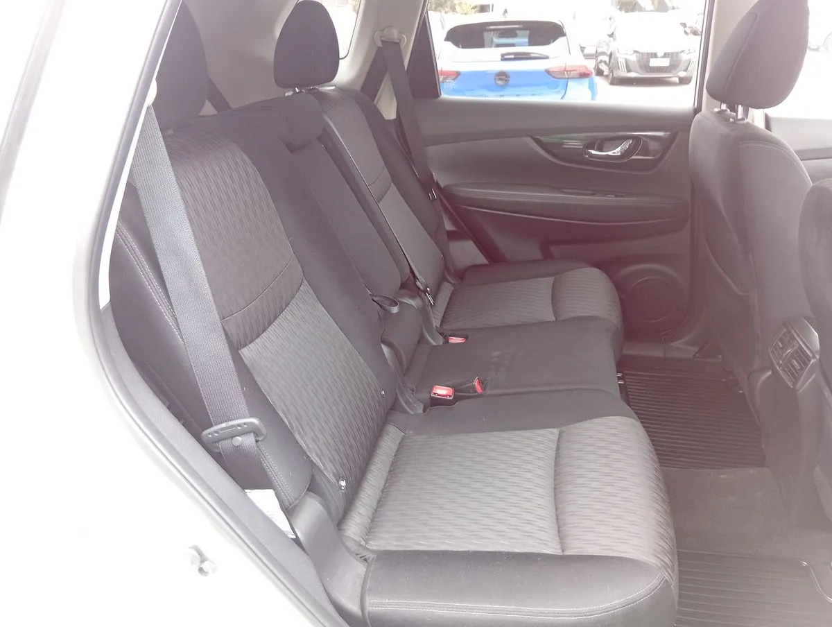 Nissan X-Trail New X-Trail Advance 2.5 Cvt año 2023