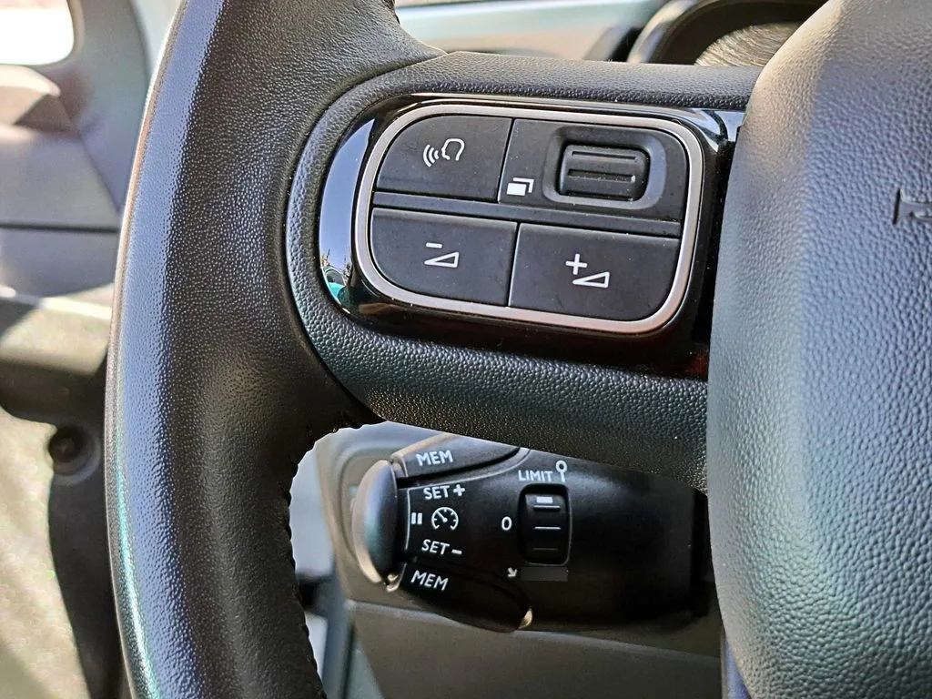 Citroen C3 1.5 Aircross Bluehdi 100 S&s Live Mt Diesel año 2024
