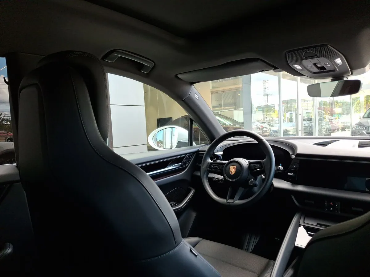 Porsche Macan Electrico 4 4x4 At 5p año 2025