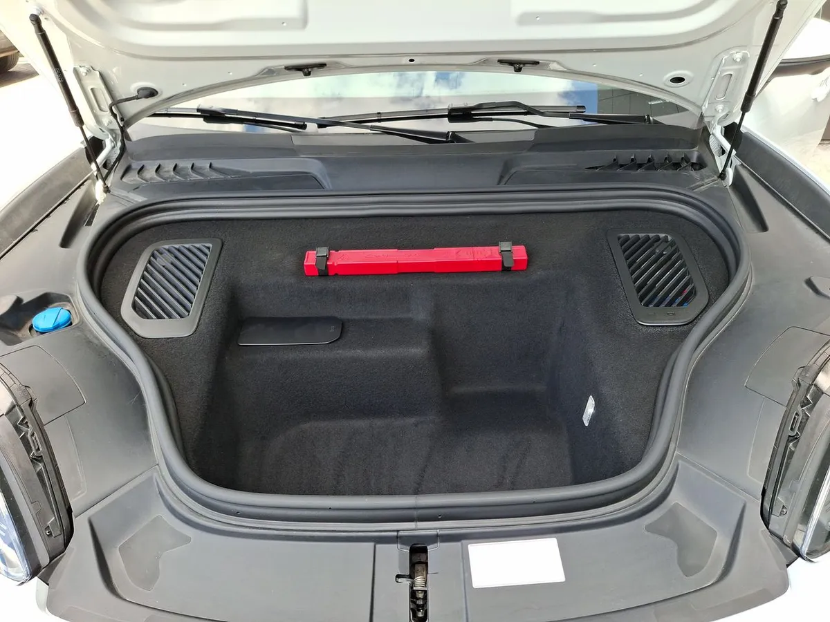 Porsche Macan Electrico 4 4x4 At 5p año 2025