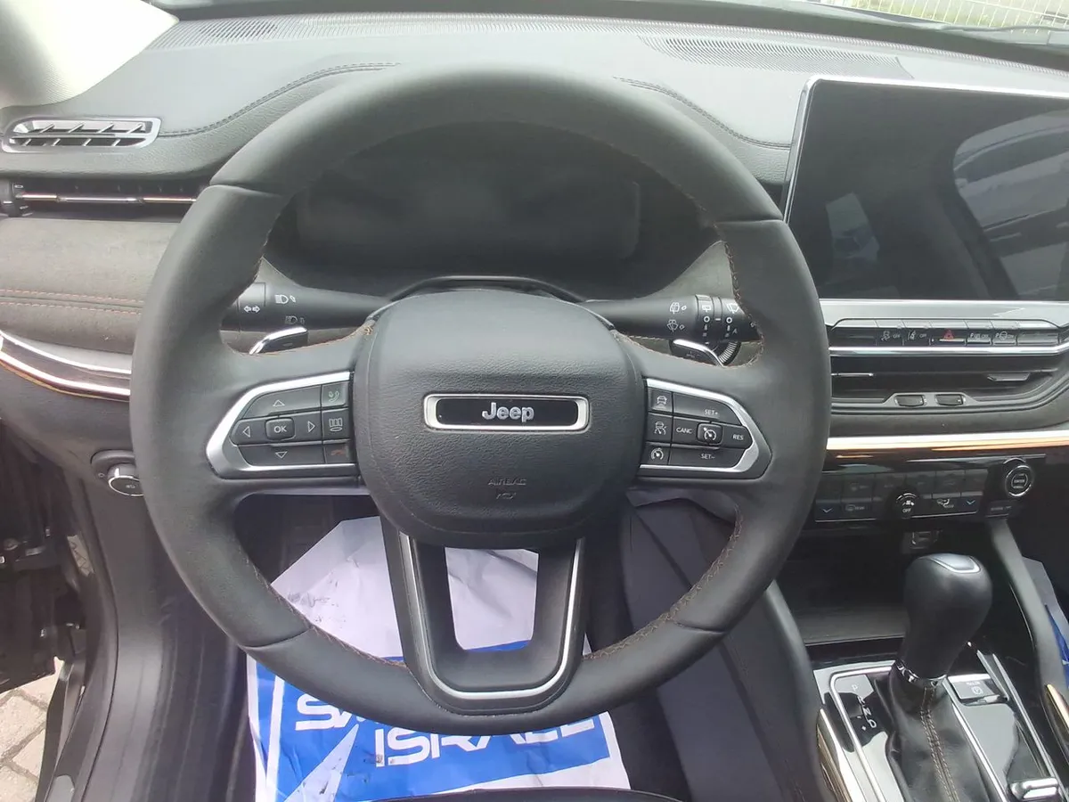 Jeep Commander 2.0t Limited Td380 Dies 4x4 9at 5p año 2025