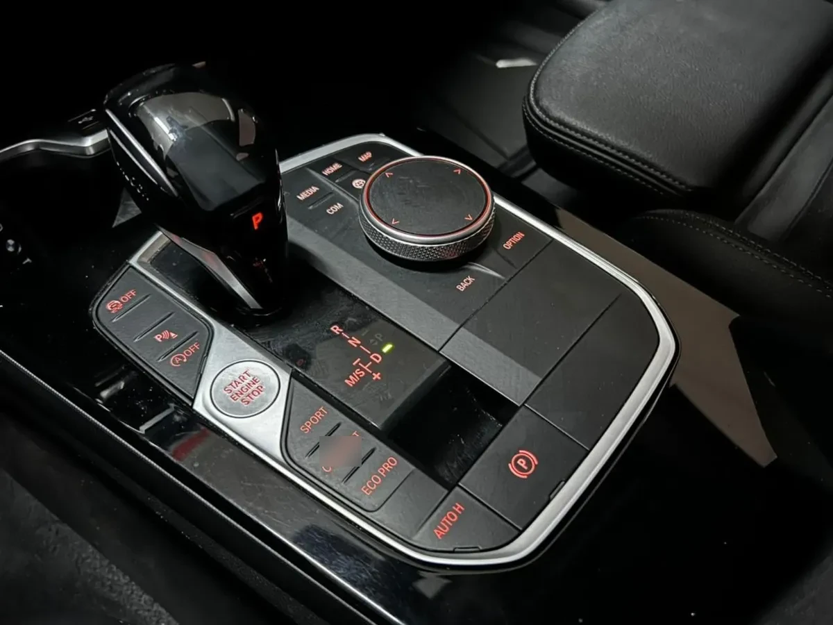Bmw 118d - año 2020