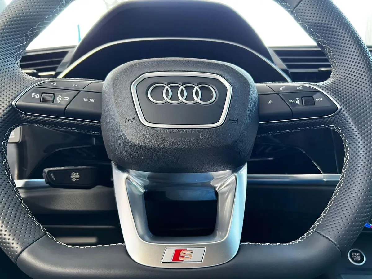 Audi Q3 40 Tfsi 2.0 S Line año 2025