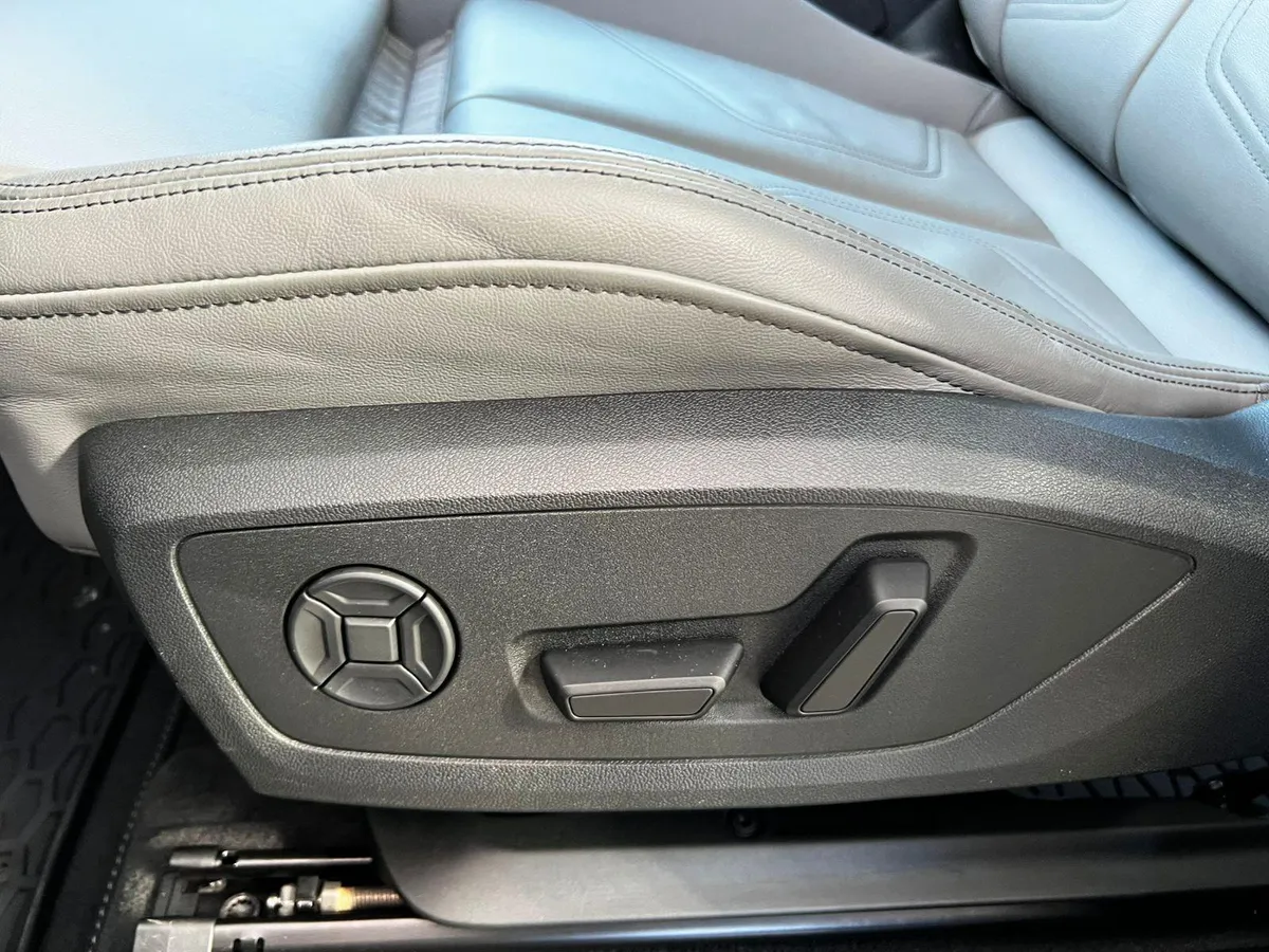 Audi Q3 40 Tfsi 2.0 S Line año 2025