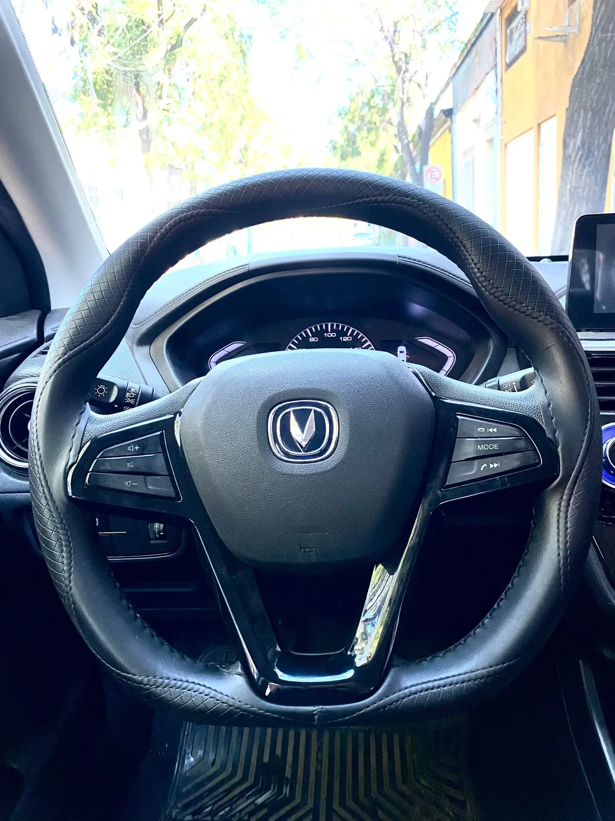 CHANGAN ALSVIN 1.4 Luxury Mt año 2023