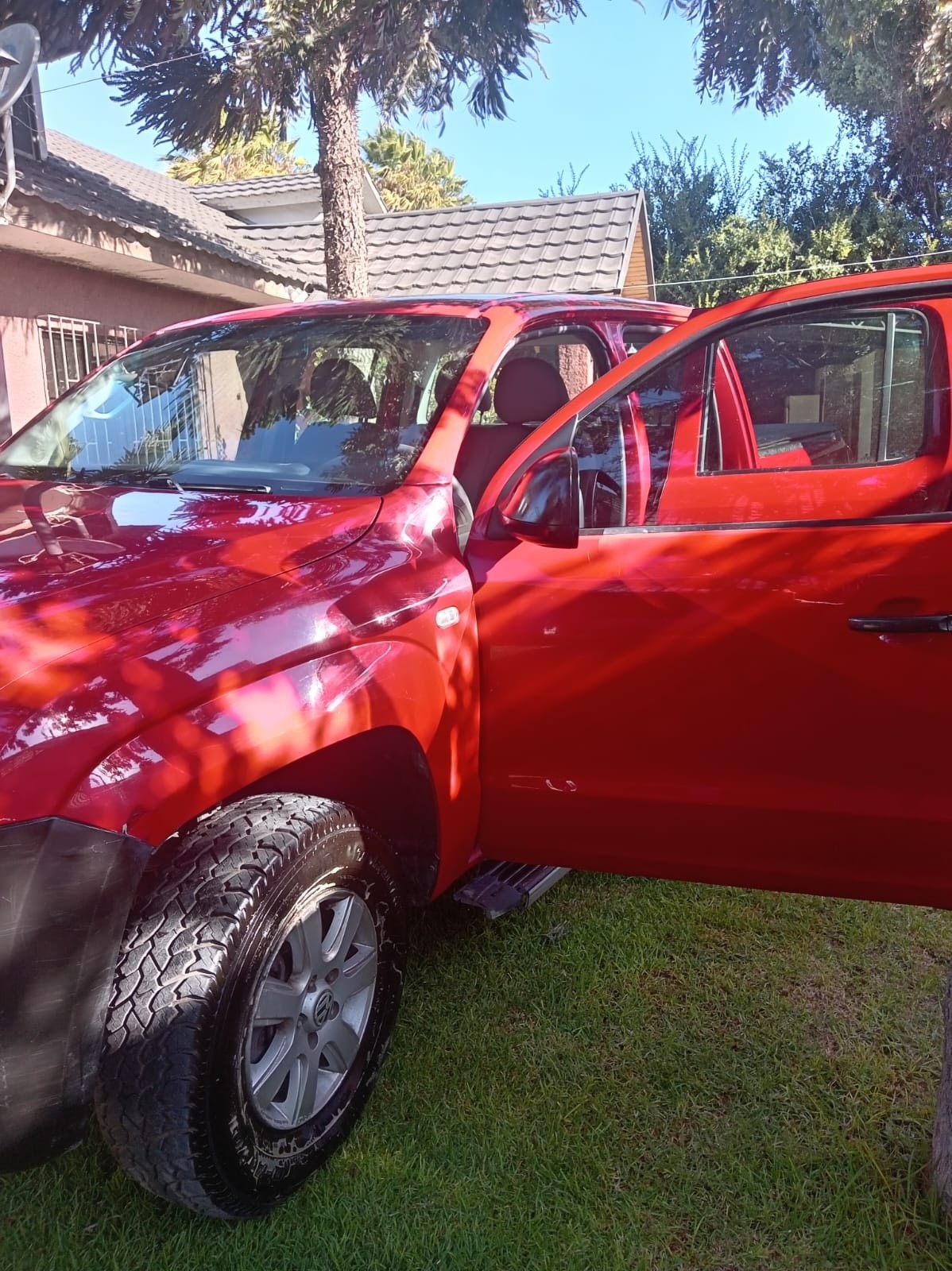 VOLKSWAGEN AMAROK 2.0 Trendline 4x4 Mt Diesel año 2012