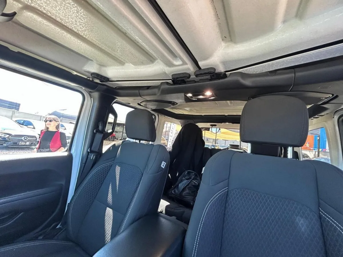 Jeep Wrangler Sahara Unlimited 2.0 año 2021