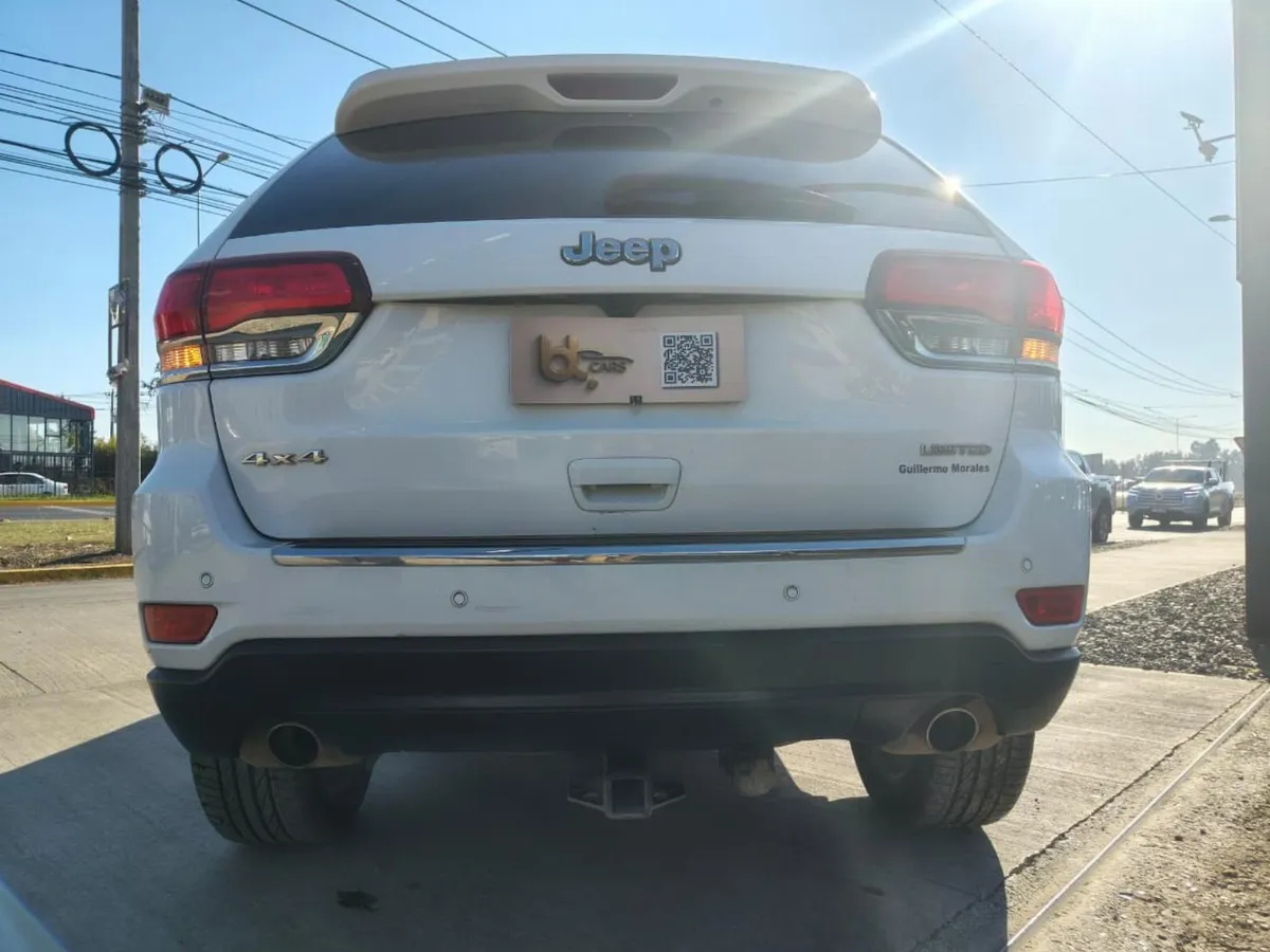 Jeep Grand Cherokee Limited 3.6 Aut 4x4 año 2021